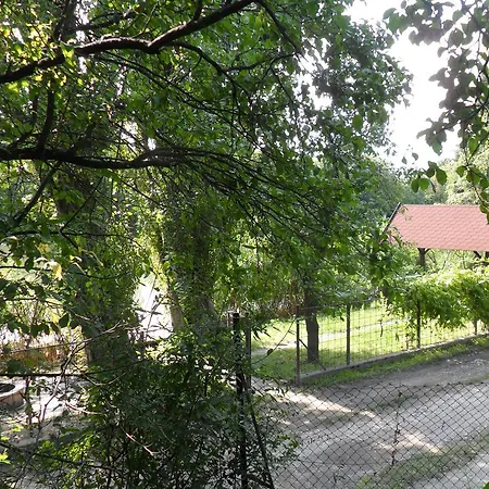 Nyaraló Ikerdió Faházikó *